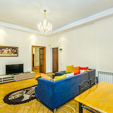 Garden View Apartment Баку Екстер'єр фото