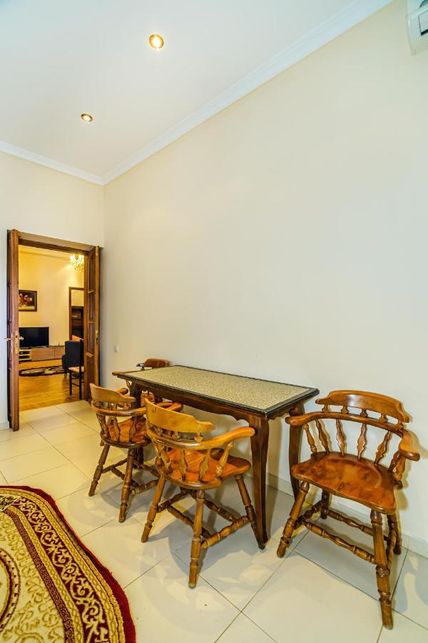 Garden View Apartment Баку Екстер'єр фото