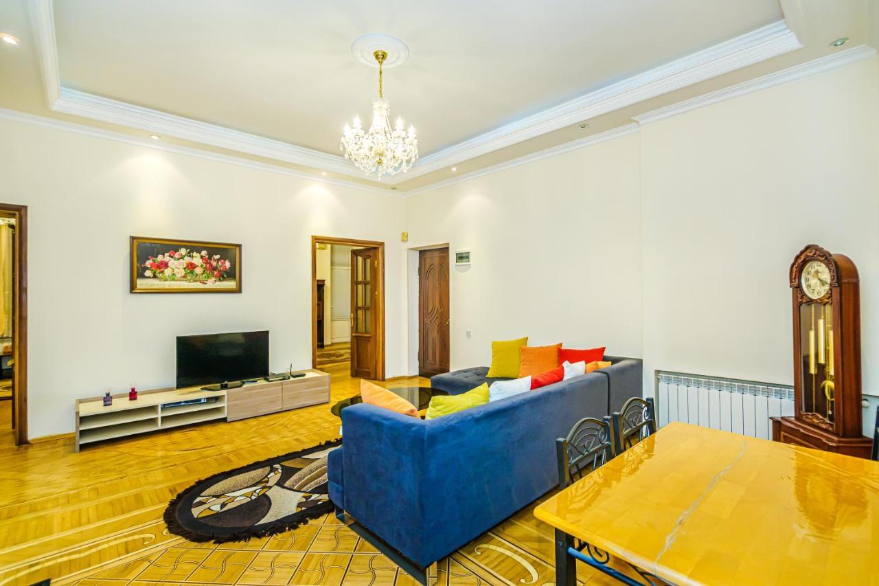 Garden View Apartment Баку Екстер'єр фото